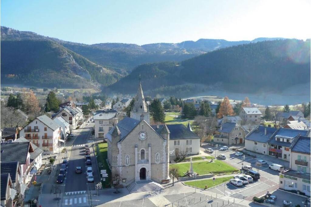 Studio cosy au cœur du village pour 4 personnes Lans-en-Vercors Extérieur photo